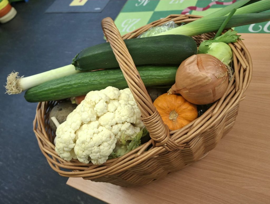 Zajęcia z programu edukacyjnego „Witaminki” – Temat przewodni „Warzywa”